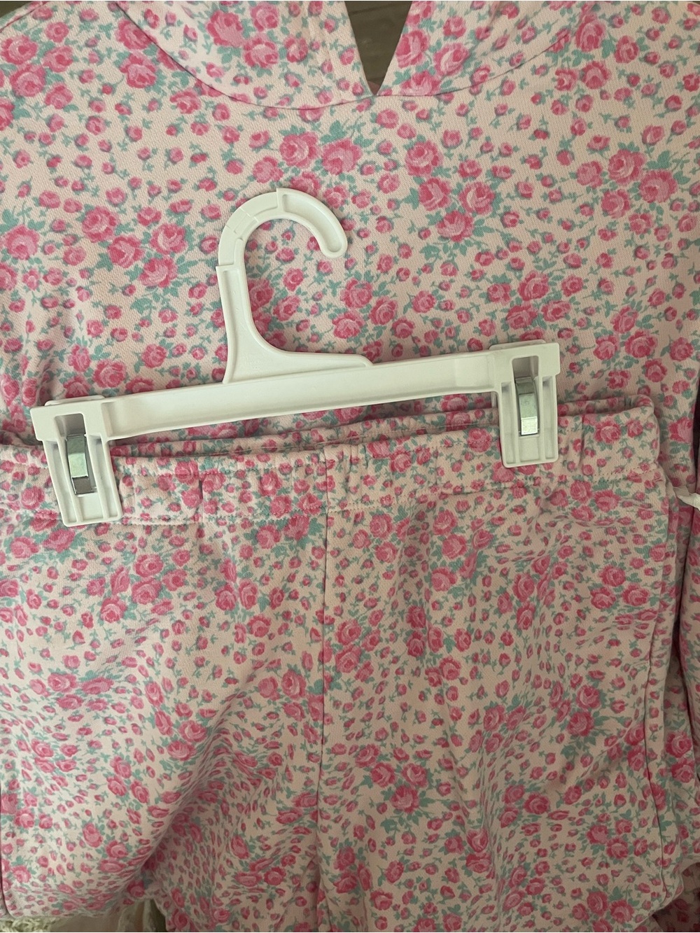 LOVESHACKFANCY TARGET SWEATSHIRT HOODIE AND SWEATPANTS SET - Picture 3 of 3